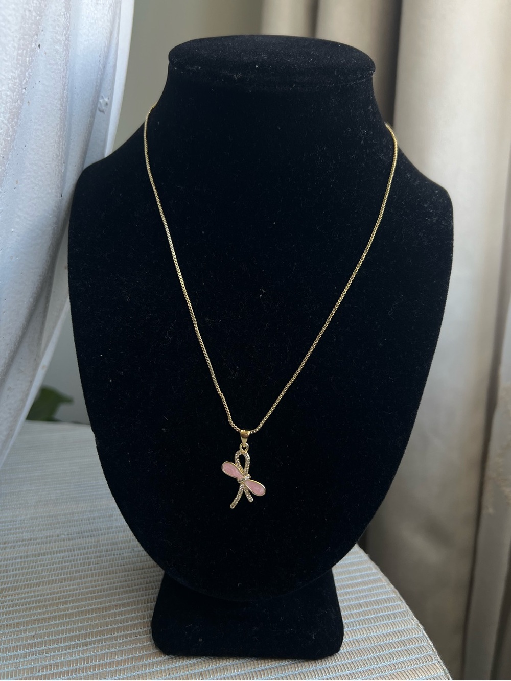 🩷-Pink and gold pavé Pendant gold necklace